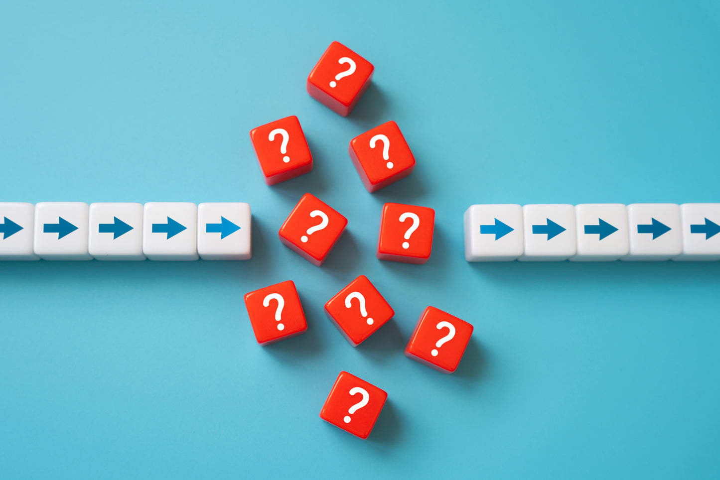 Meridian (A) & (B): A Founder, a Chief Executive and a Middle Manager at the Edge of Insolvency